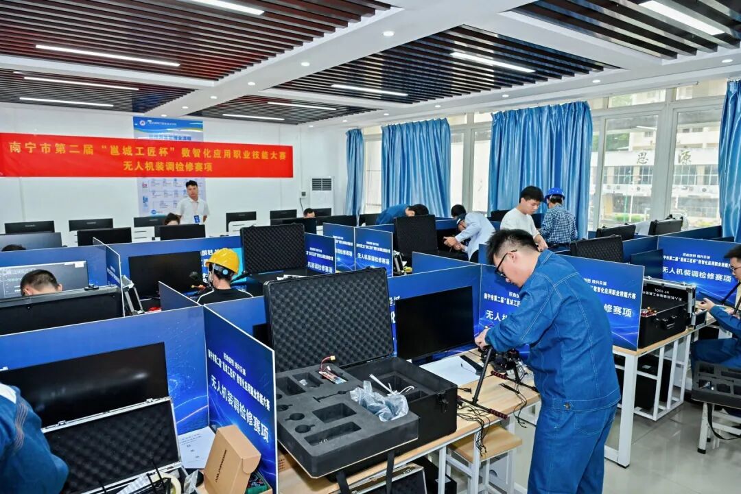 _cgi-bin_mmwebwx-bin_webwxgetmsgimg__&MsgID=158929525461